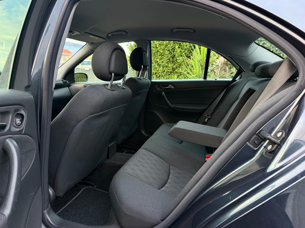 Mercedes-Benz C 220 CDI Automatica – 136.000 km