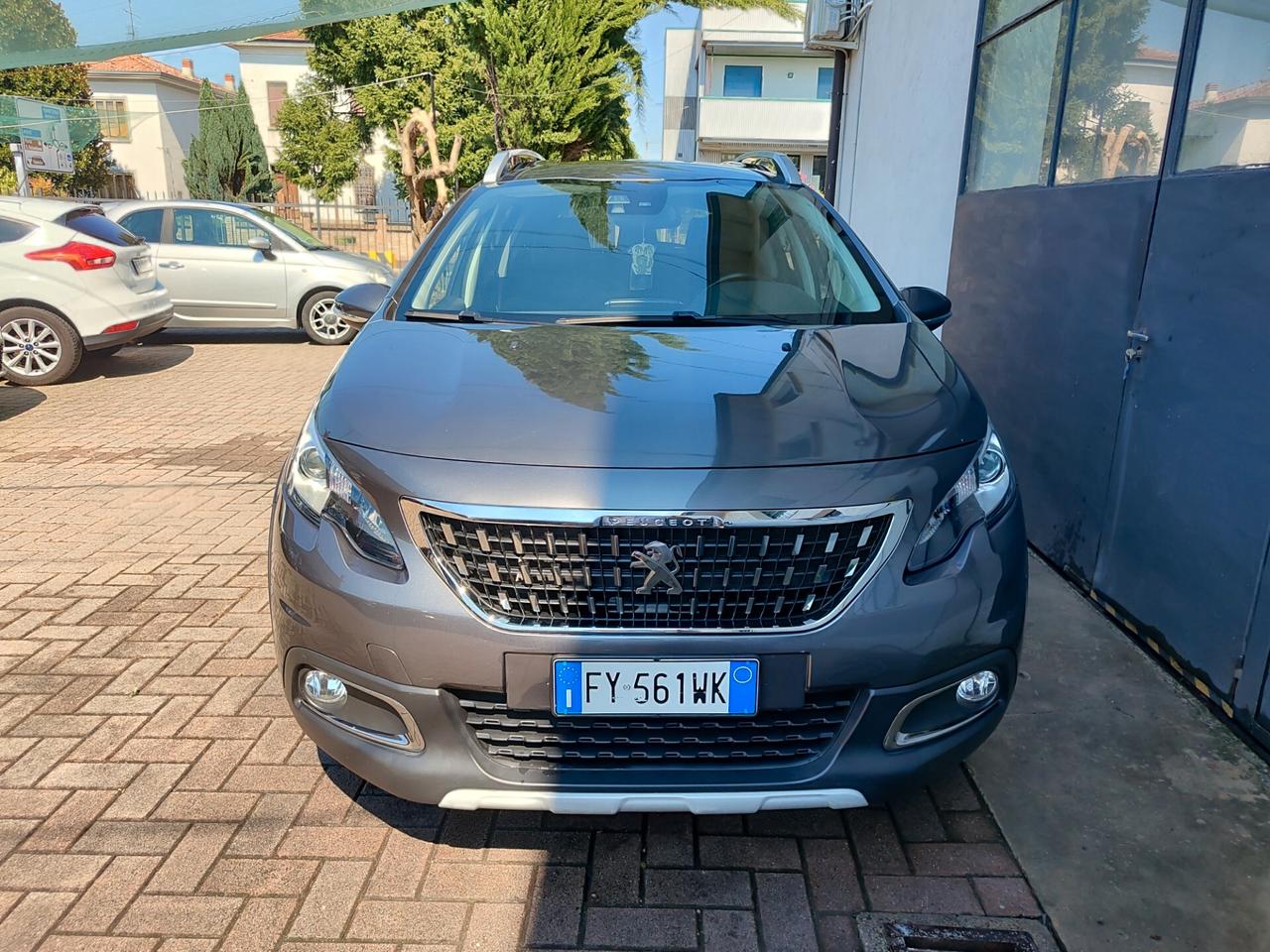 Peugeot 2008 PureTech 82 S&S Allure