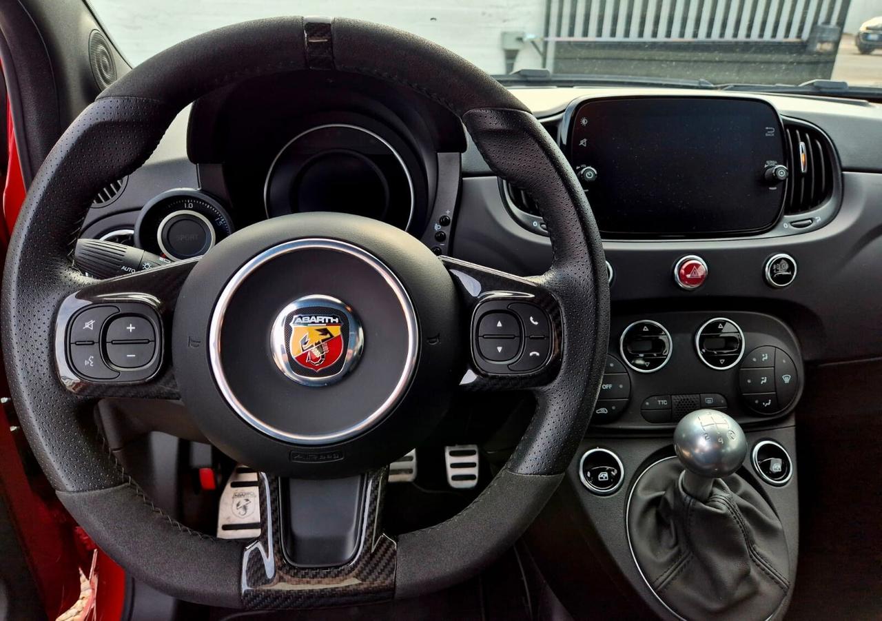 Abarth 695 1.4 Turbo T-Jet 180 CV Competizione
