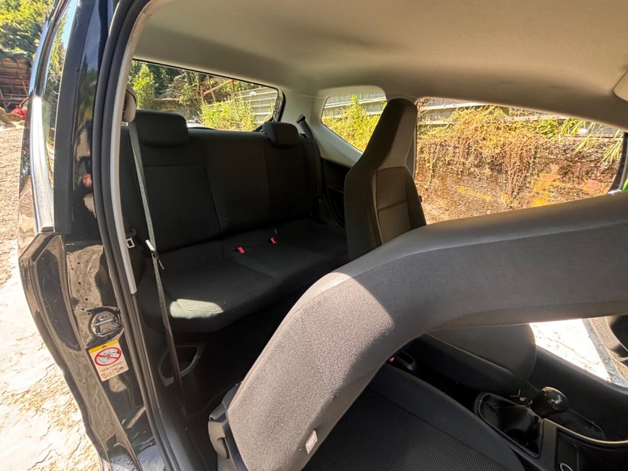 Volkswagen up! 1.0 3p. take