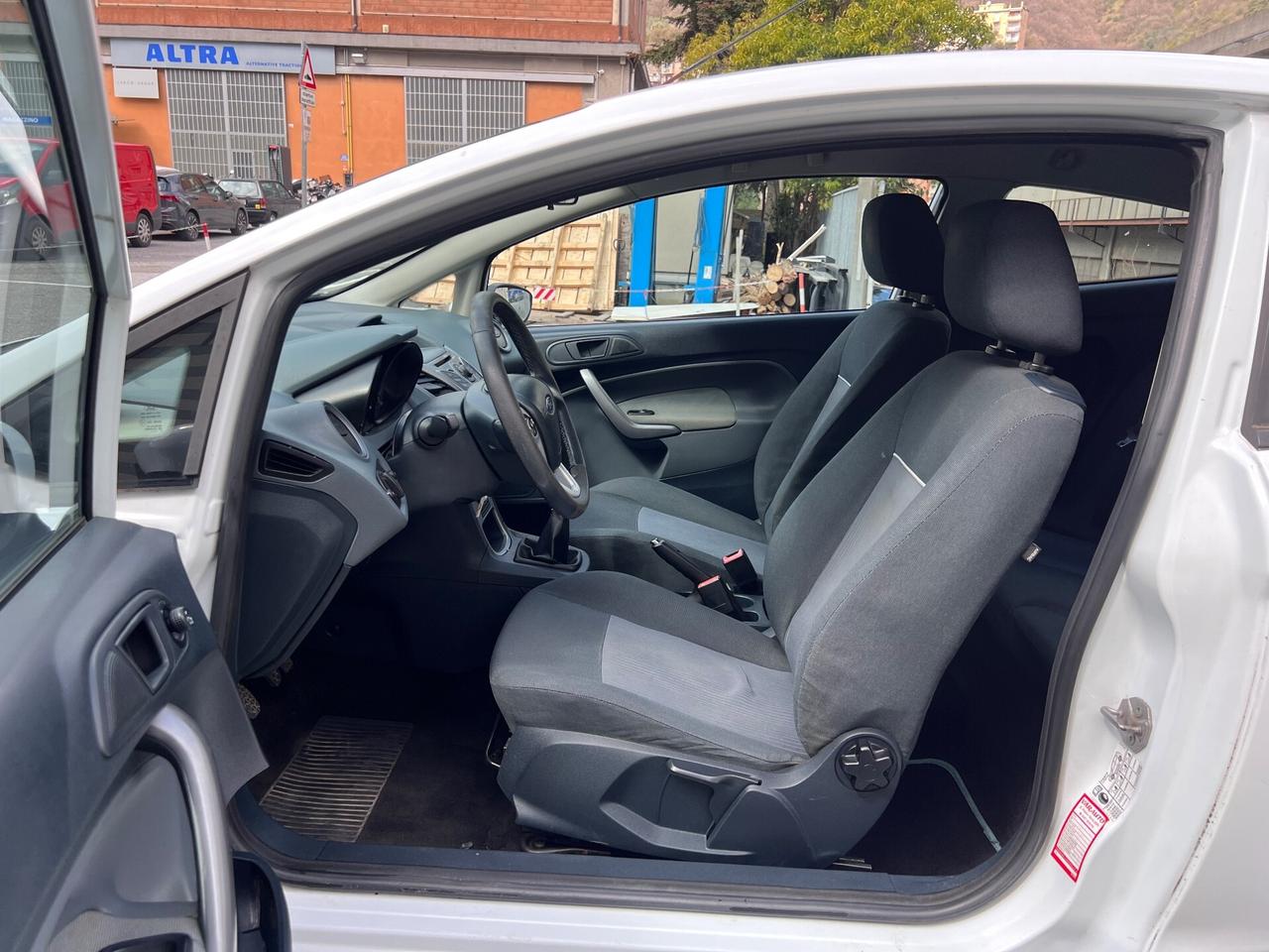 Ford Fiesta 1.2 82CV 3 porte Titanium