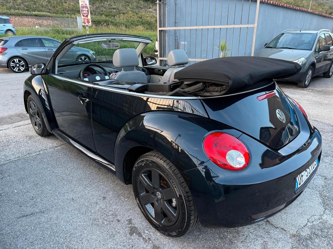 Volkswagen New Beetle CABRIO POCHI KM