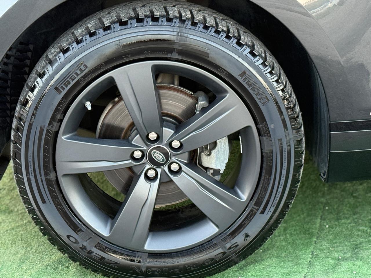Velar 2.0D 240 CV R-Dynamic TETTO IVA NUOVO