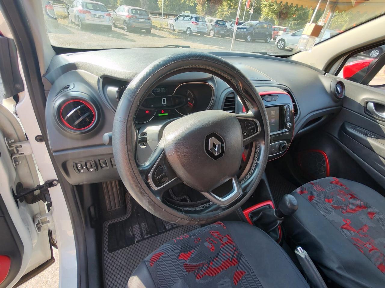 Renault Captur TCe 12V 90 CV Sport Edition (66 KW), OK NEOPATENTATI