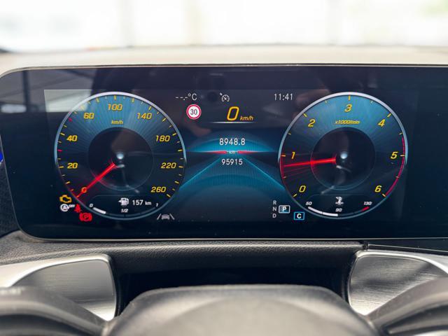 MERCEDES-BENZ GLB 200 d Premium AMG (Auto/Led64/Pelle/Led)