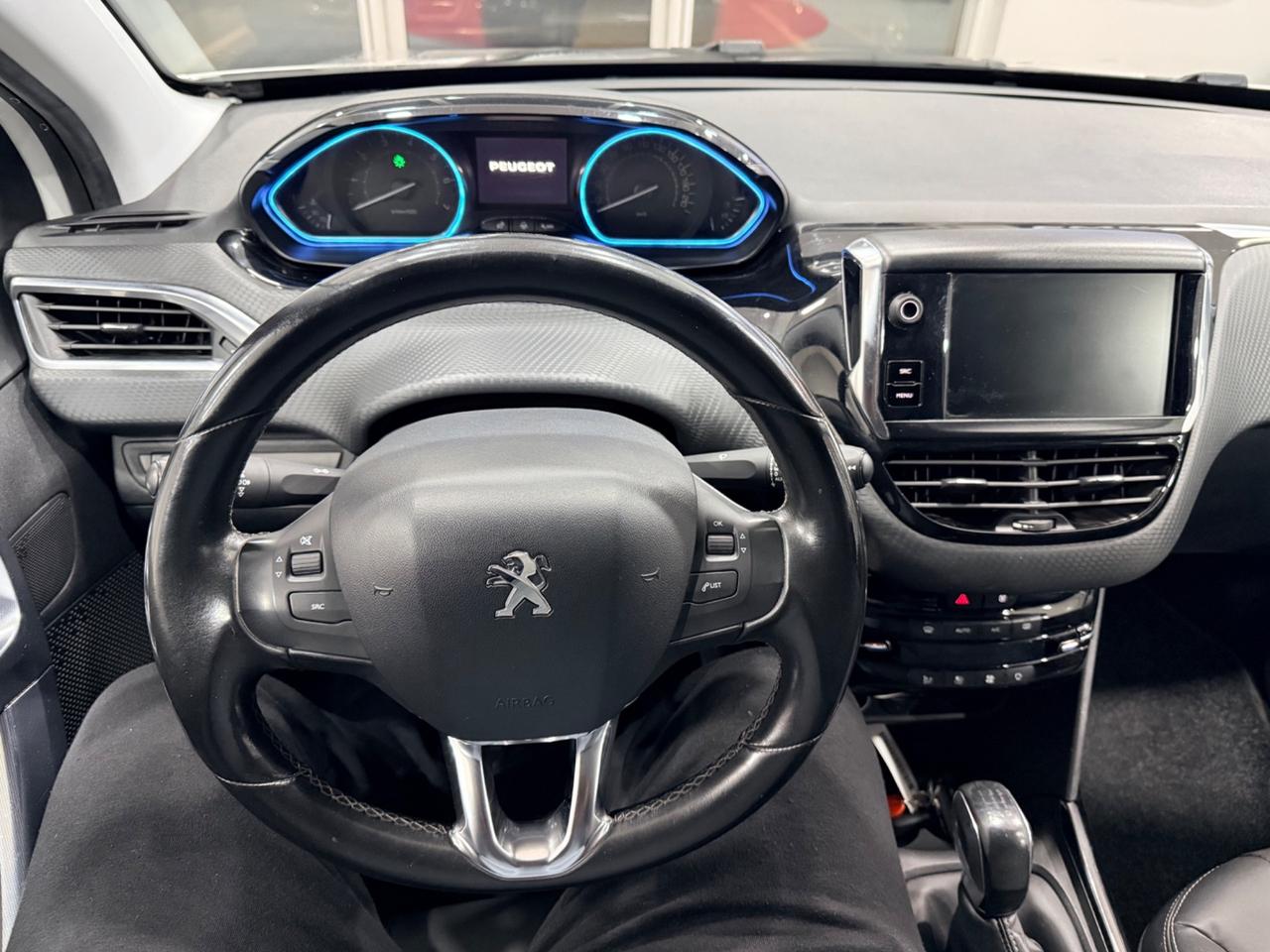 Peugeot 2008 OK NEOPATENTATI