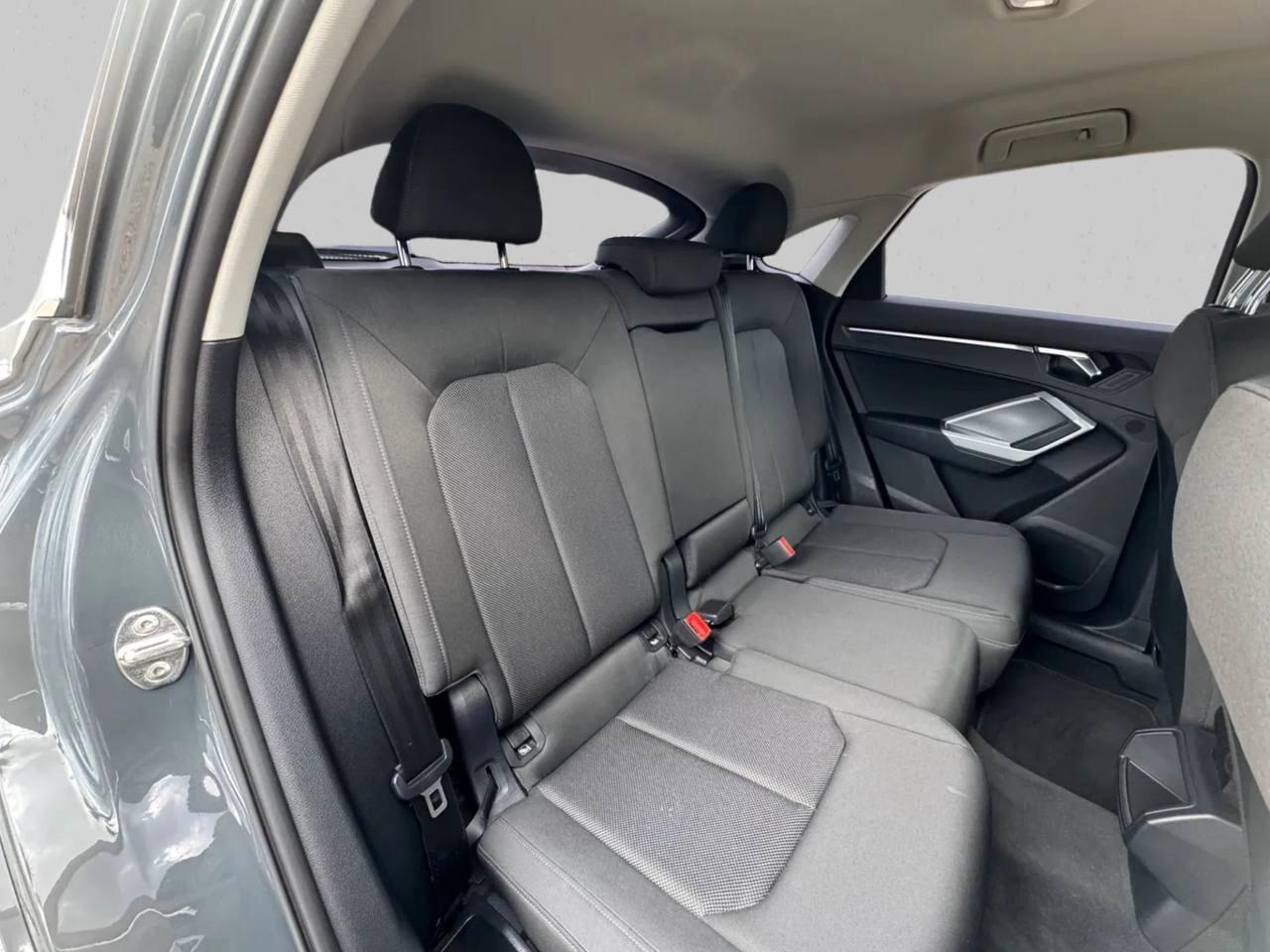 Audi Q3 SPB 35 TDI S tronic line edition 2021