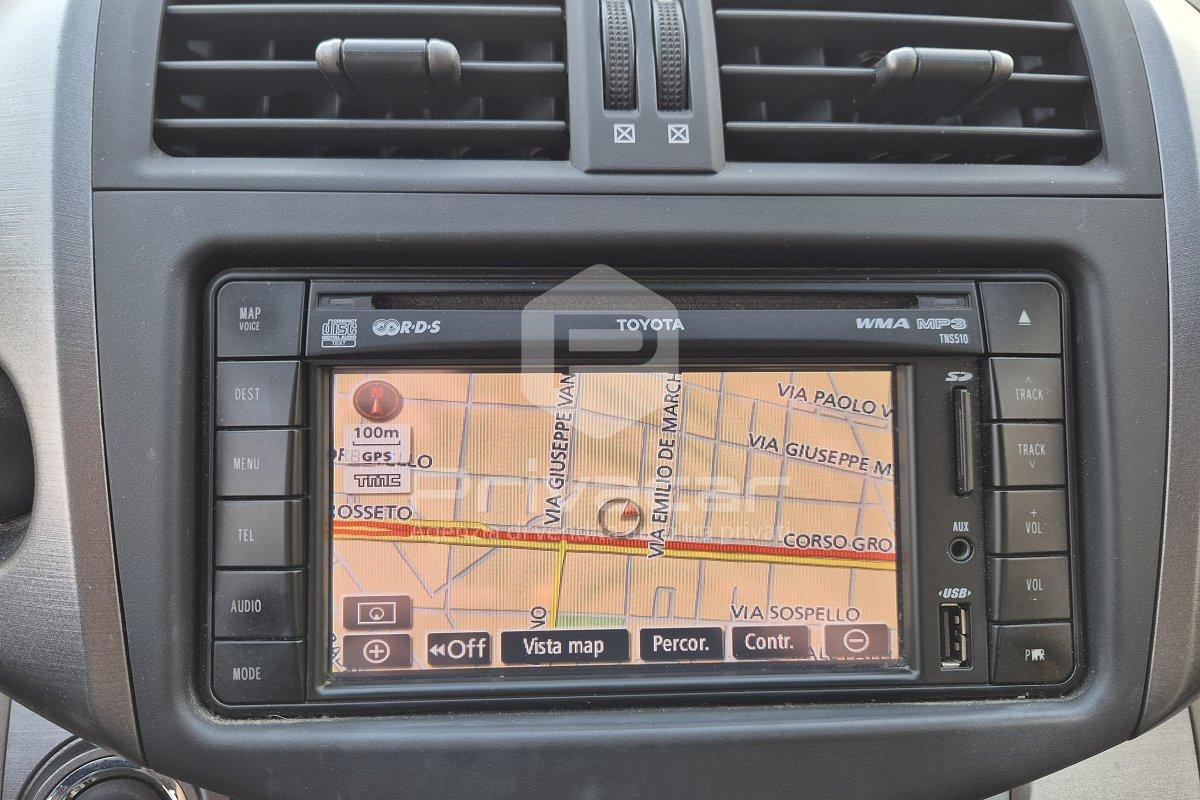 TOYOTA RAV4 2.2 D-4D 150 CV DPF Luxury