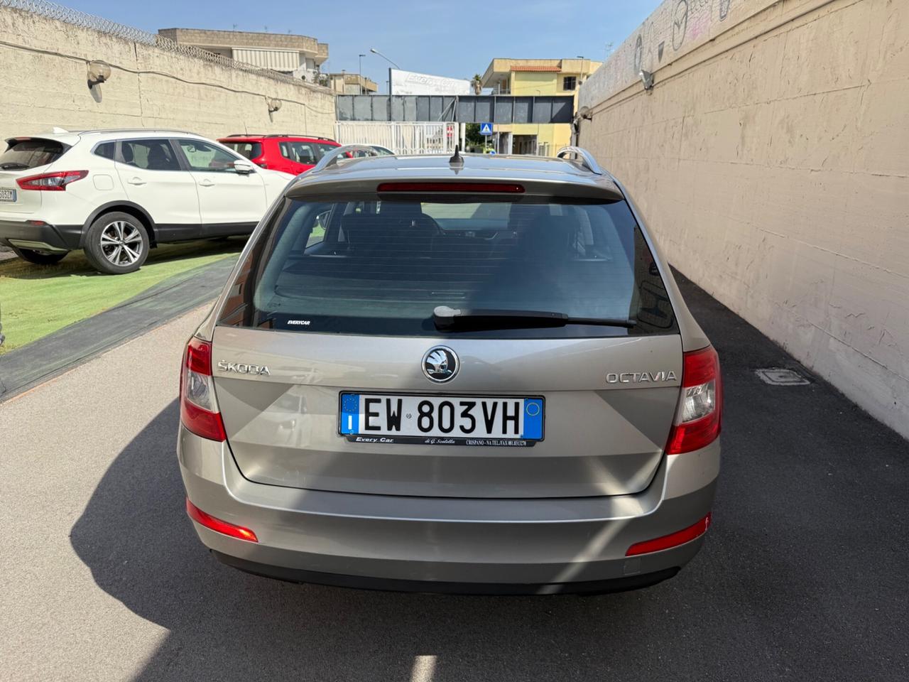 Skoda Octavia Station Wagon 1.6diesel - 2014