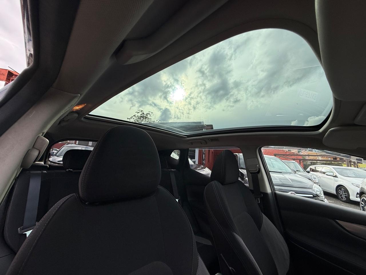 Qasqhqai 1.5 dci-unipro-( 65 mila km ) -unipro-rate