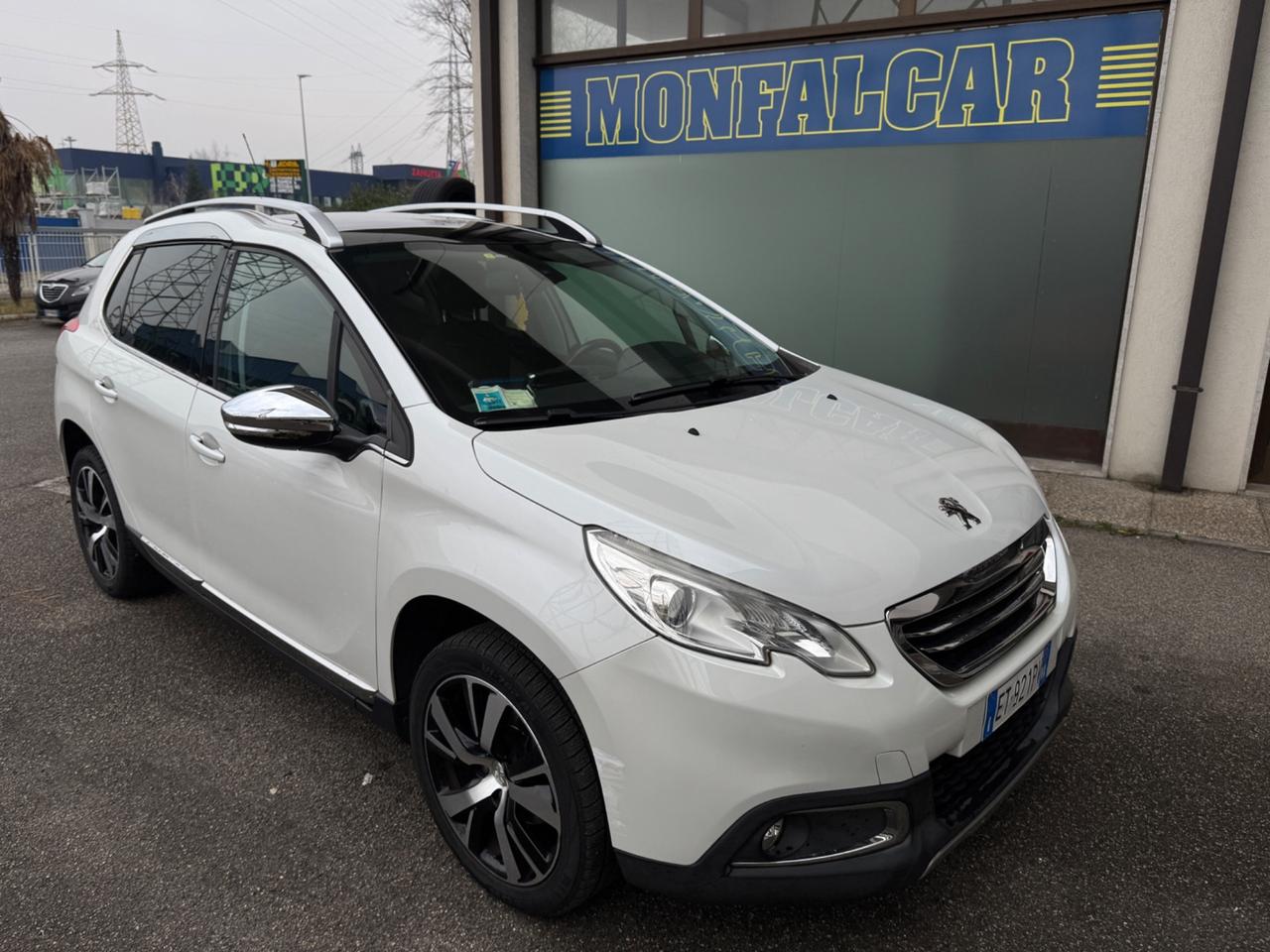 Peugeot 2008 1.6 e-HDi 115 CV Allure