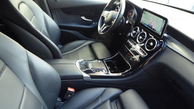 MERCEDES-BENZ GLC 300 d 4Matic Coupé Sport