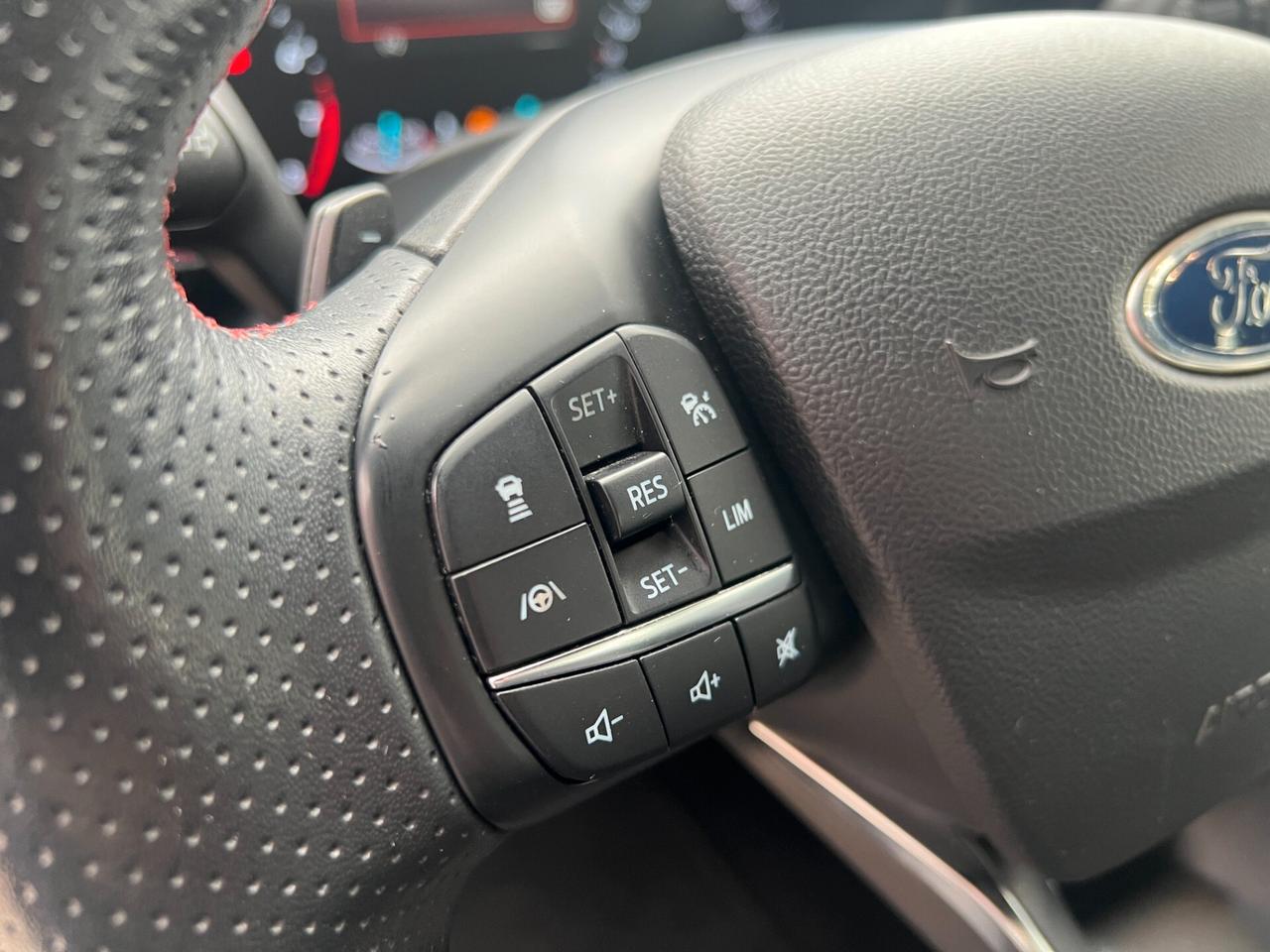 Ford Focus EcoBoost automatica ST-Line Prezzo Reale
