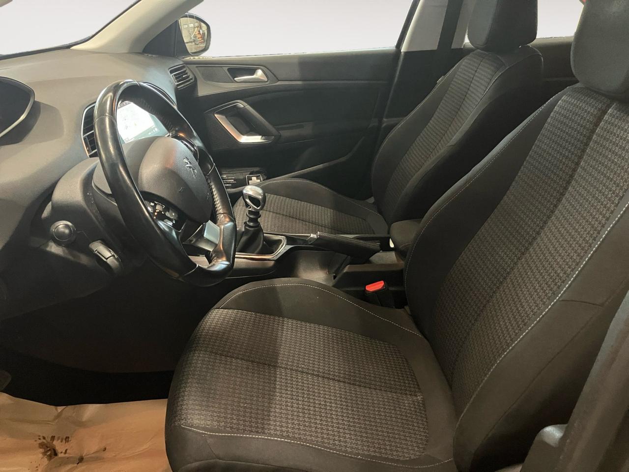 Peugeot 308 5 Porte 308 5p 1.5 bluehdi Business s&s 130cv
