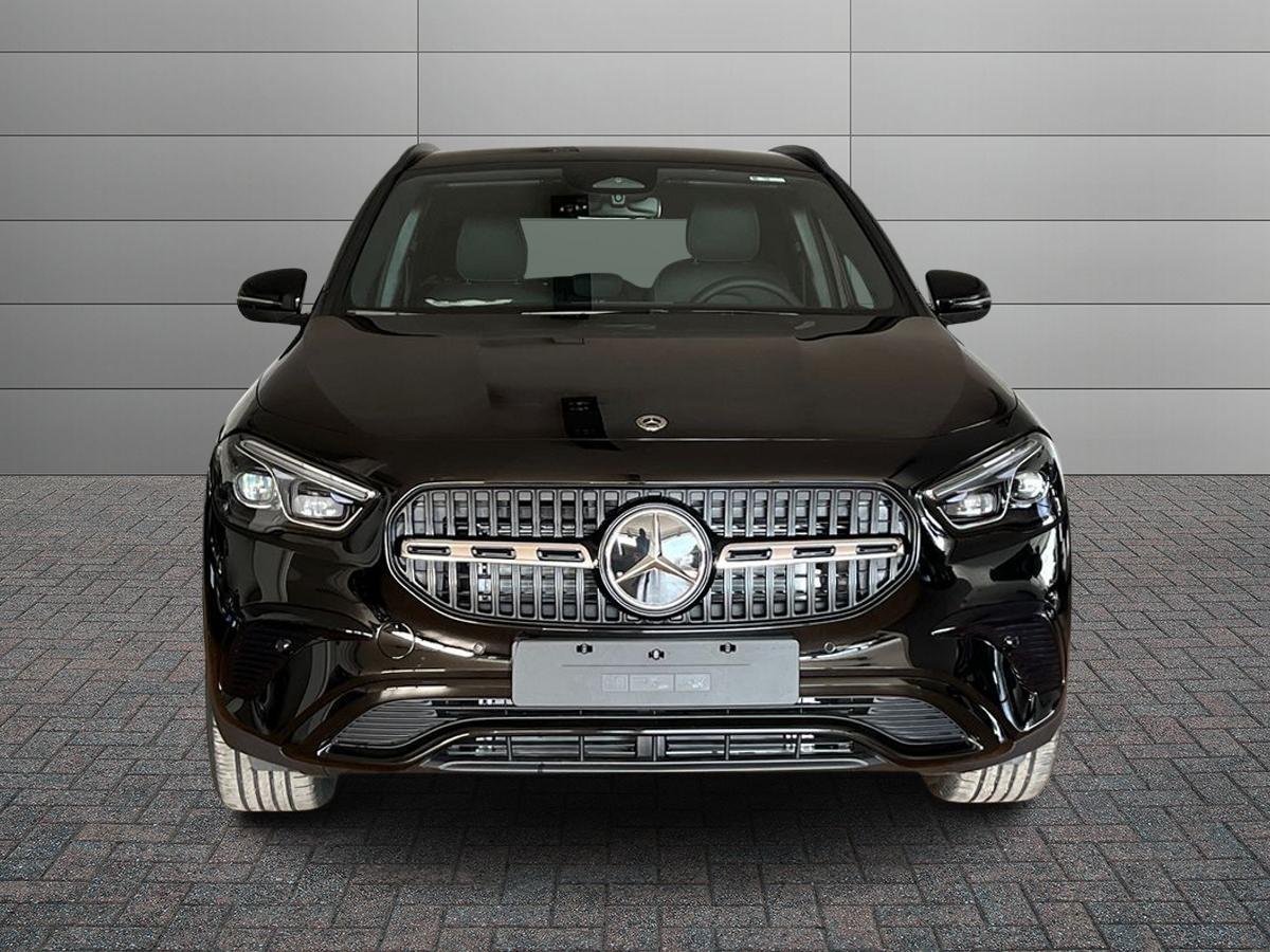 Mercedes-Benz GLA 200 d Automatic 4MATIC