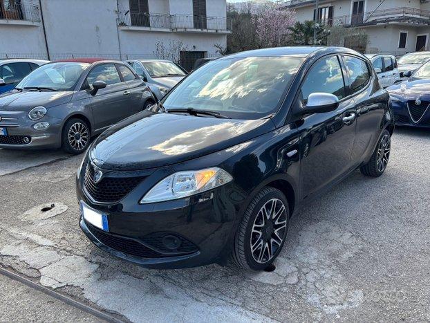 LANCIA YPSILON 1.2 BENZINA