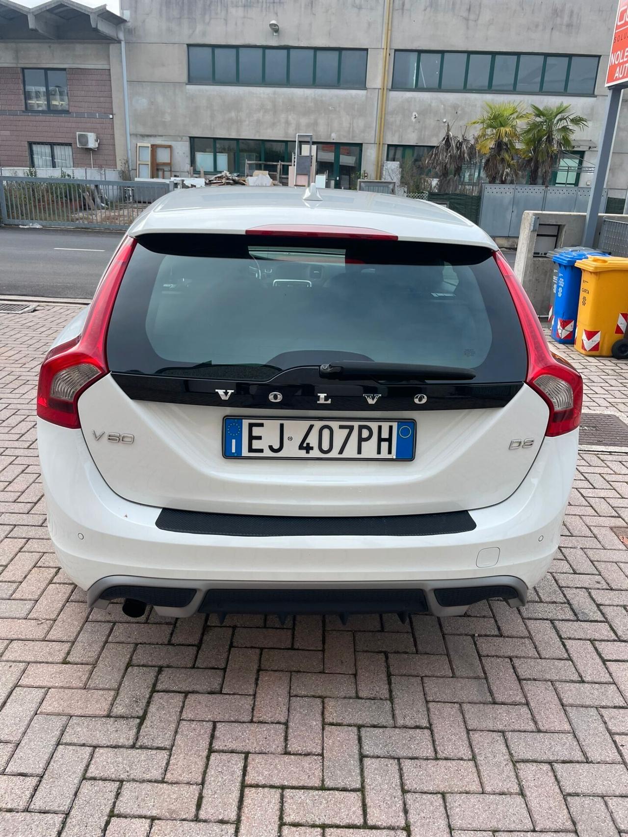 Volvo V60 D3 Summum 2.0cc 163cv