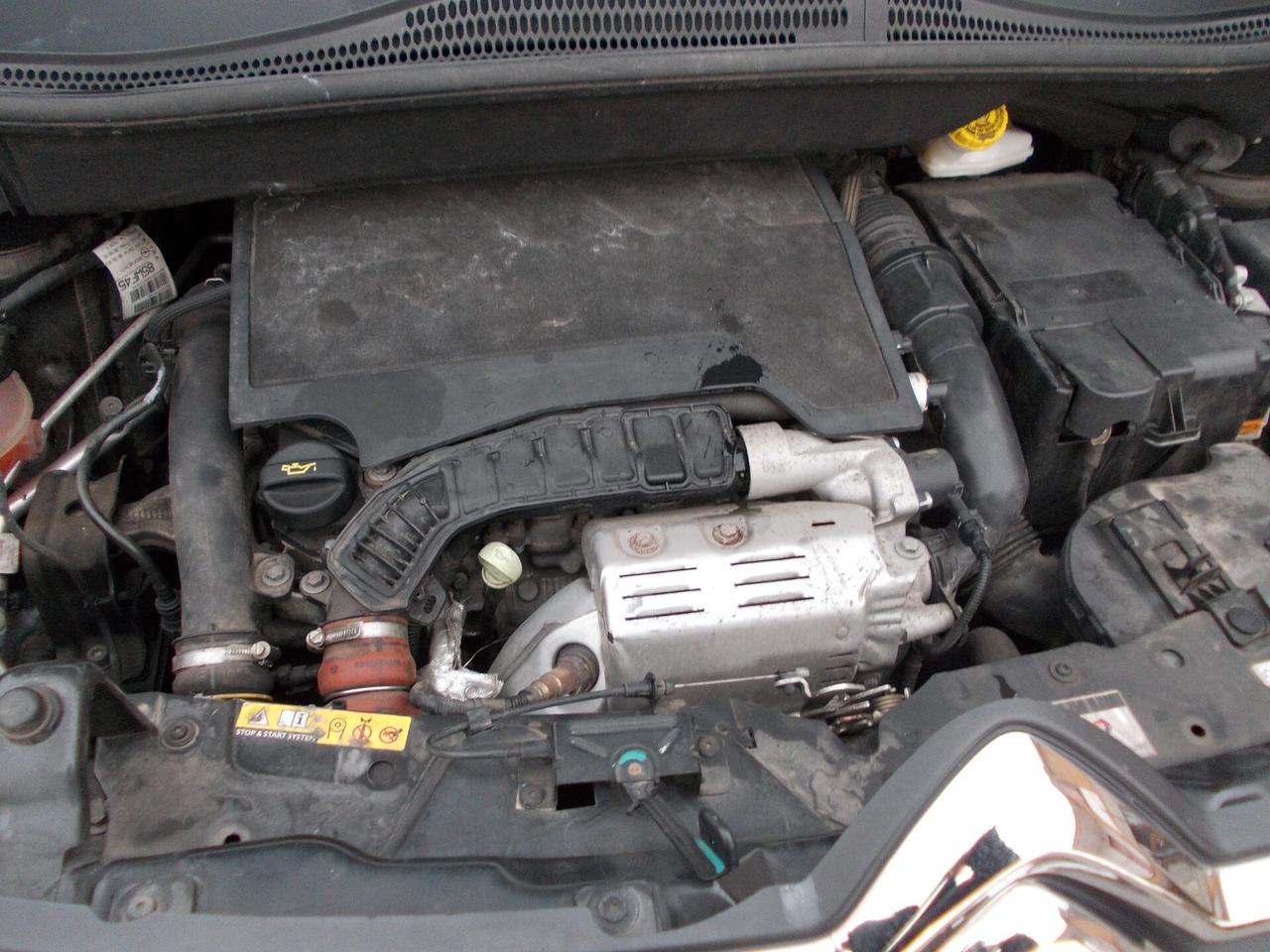 C3 Aircross PureTech 82 Shine-KM103688-SI NEOPATENTATI