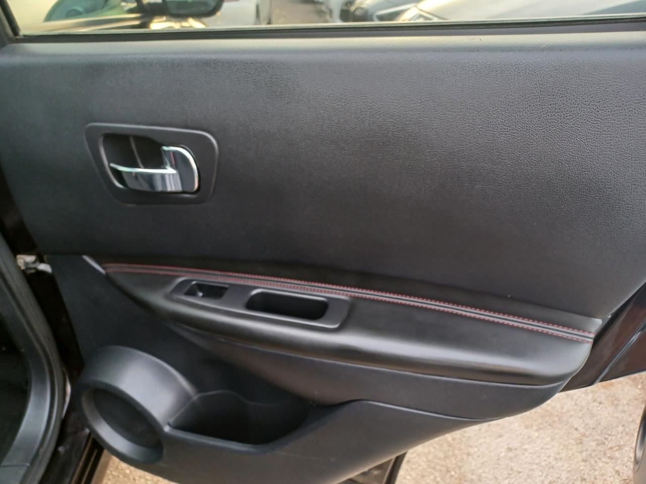 Nissan Qashqai 2.0 dCi n-tec AUTOMATICA 4X4