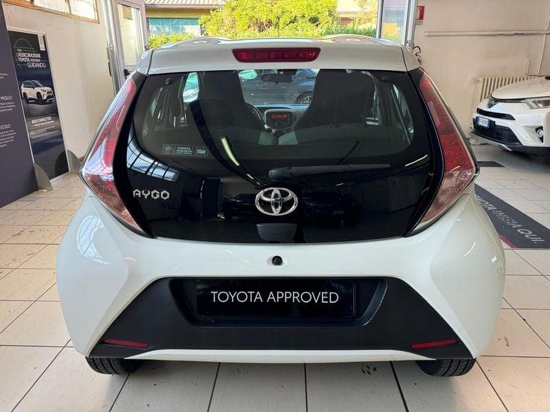 Toyota Aygo Aygo 5p 1.0 x-black tss
