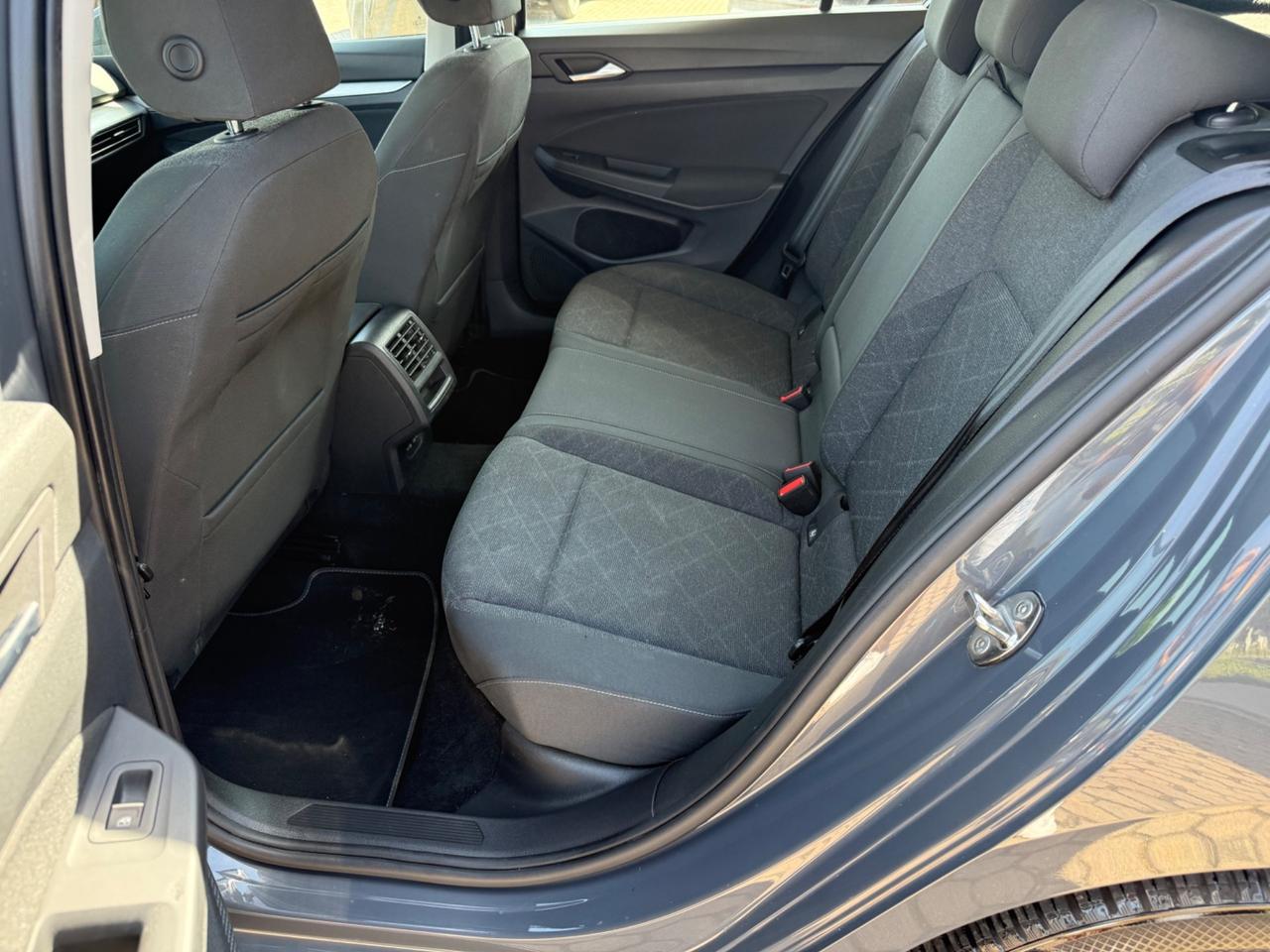 Volkswagen Golf 1.5 TGI Life