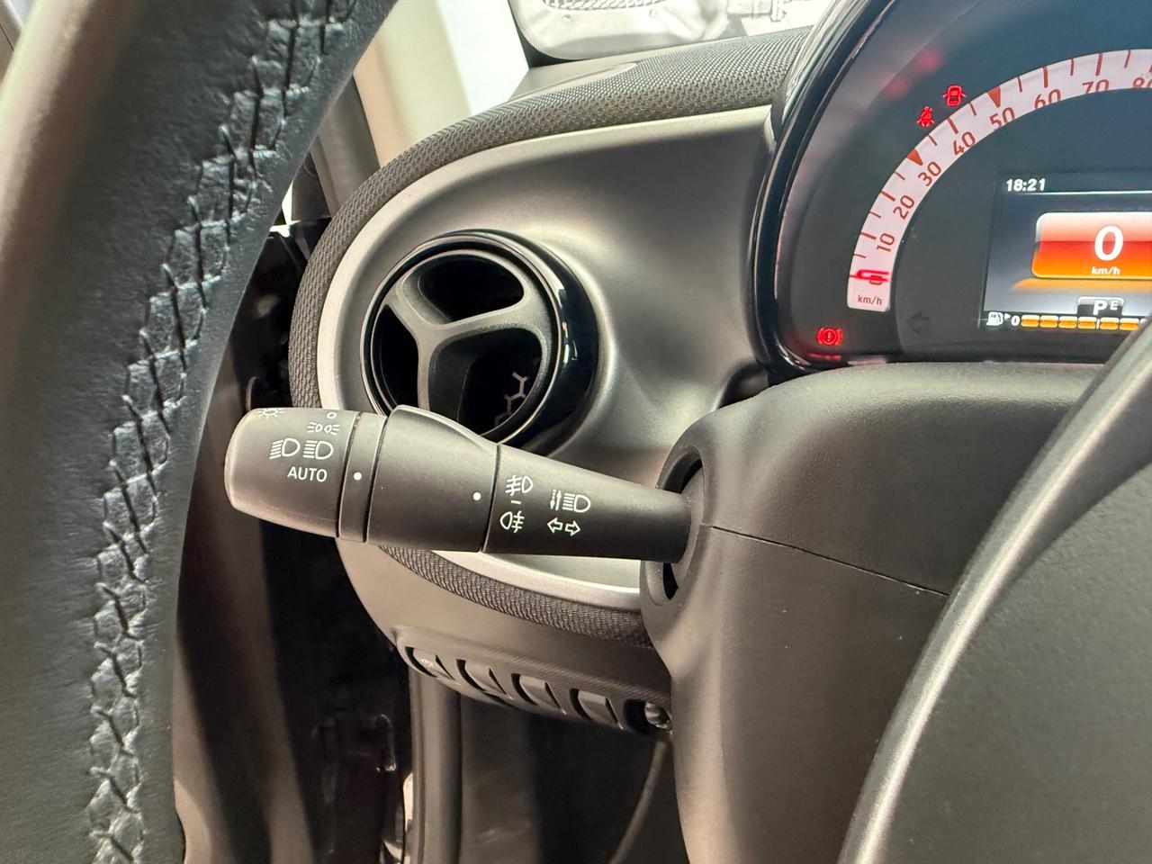 SMART FORTWO FULL OPTIONAL LED VIRTUAL JBL SEDILI RISCALDABILI