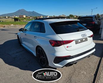 Audi RS3 AUDI RS3