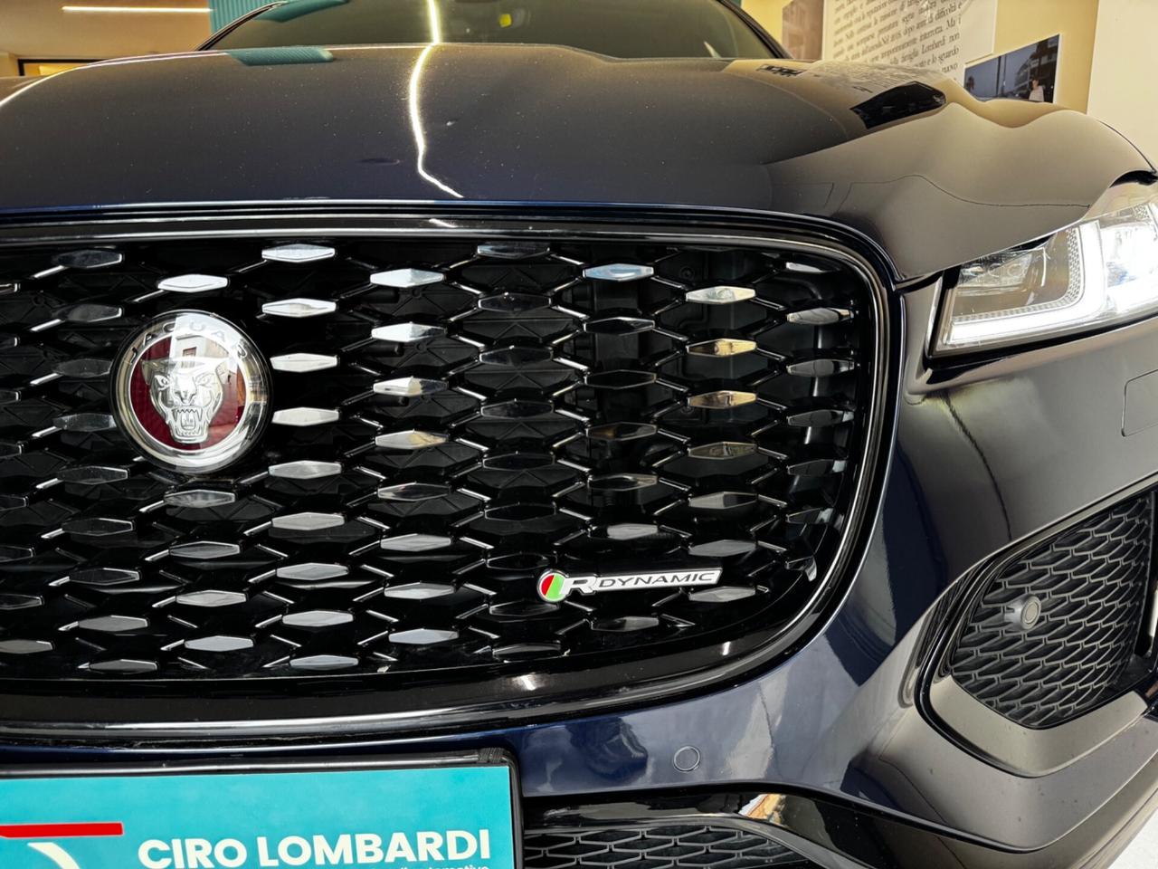 Jaguar F-Pace 2.0 D 163 CV R-Dynamic