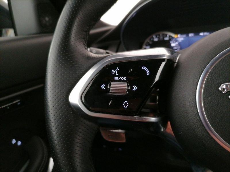 Jaguar E-Pace 2.0 i4 mhev R-Dynamic SE awd 200cv auto
