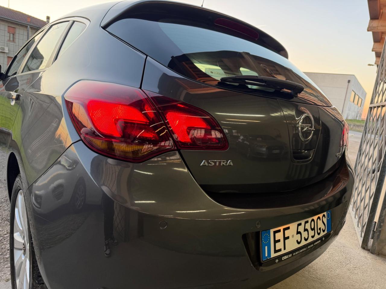 Opel Astra 1.7 CDTI 110CV 5 porte Cosmo