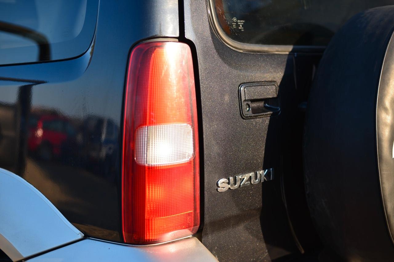 Suzuki Jimny 1.3i 16V cat 4WD JLX