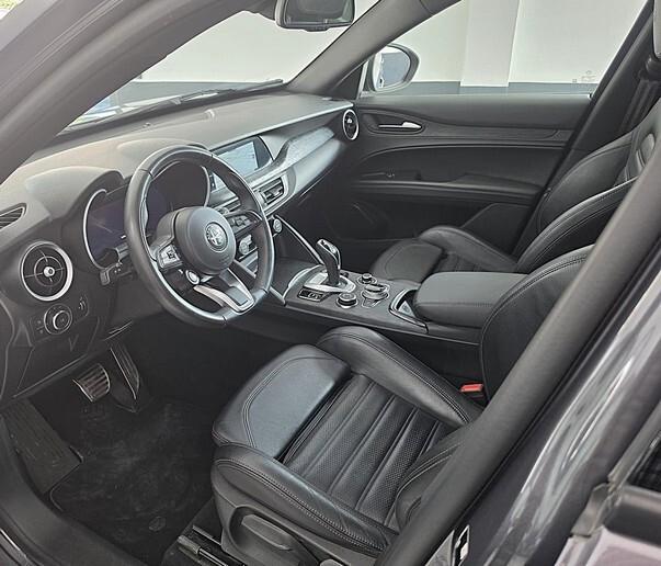 Alfa Romeo Stelvio 2.2 Turbodiesel 210 CV AT8 Q4 Veloce