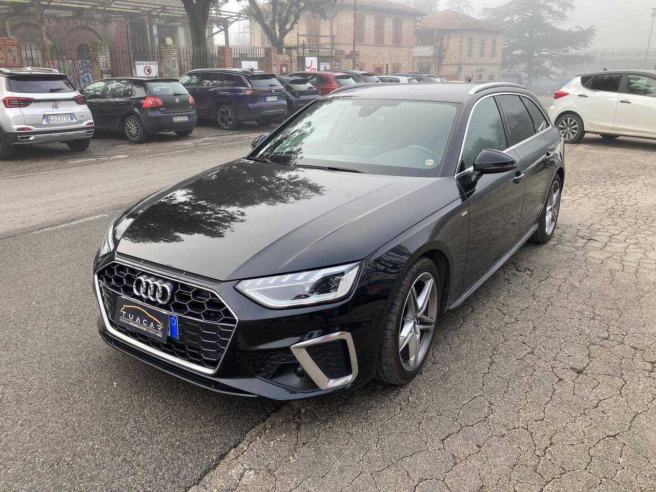 Audi A4 2.0 35 TDI MHEV S Line #8393