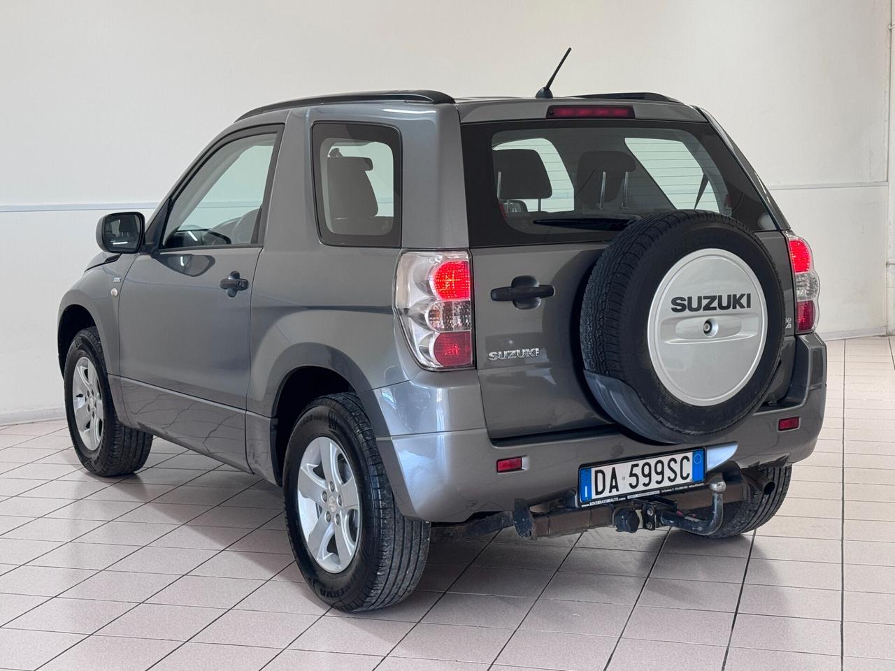 Suzuki Grand Vitara 1.9 DDiS 3 porte GANCIO TRAINO + RIDOTTE