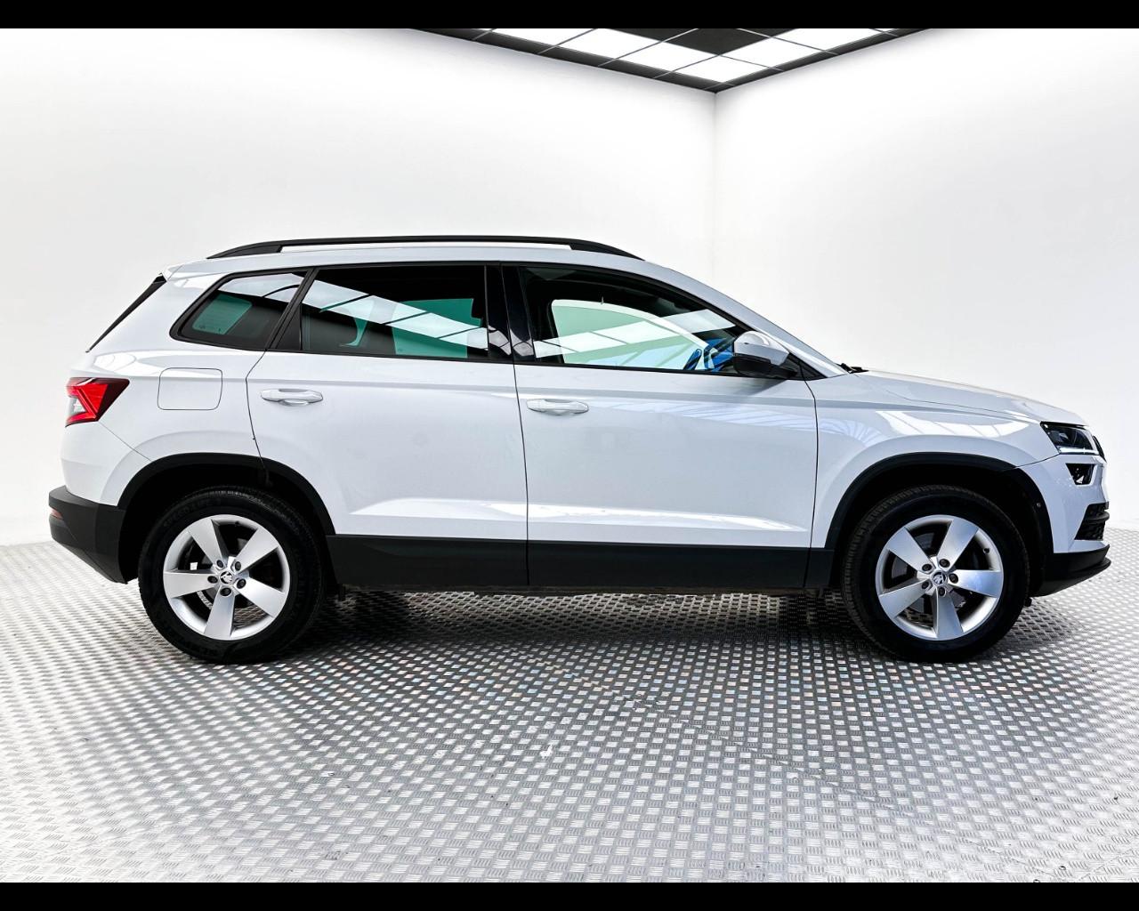 SKODA Karoq - Karoq 2.0 TDI SCR 4x4 Ambition