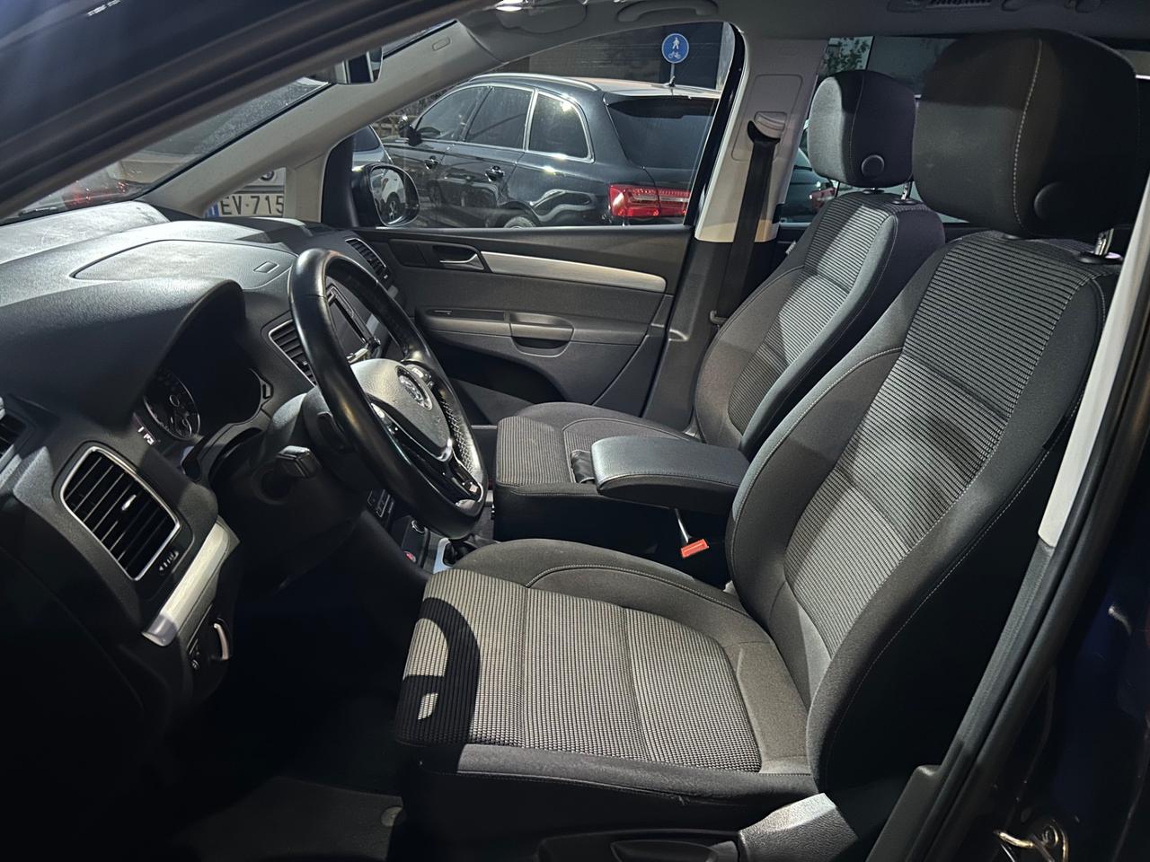 Volkswagen Sharan - 2019 2.0 TDI 150 CV DSG