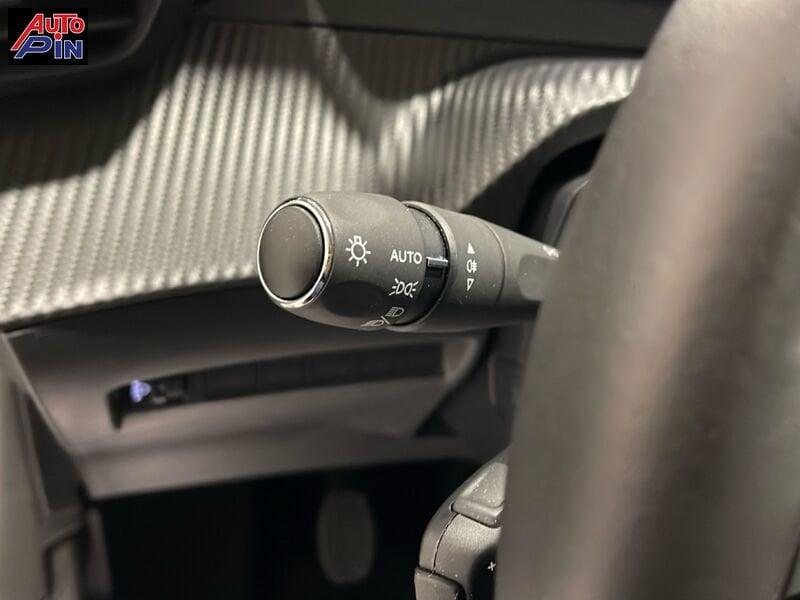 Peugeot 208 208 PureTech 100cv Allure *Camera Frontale*