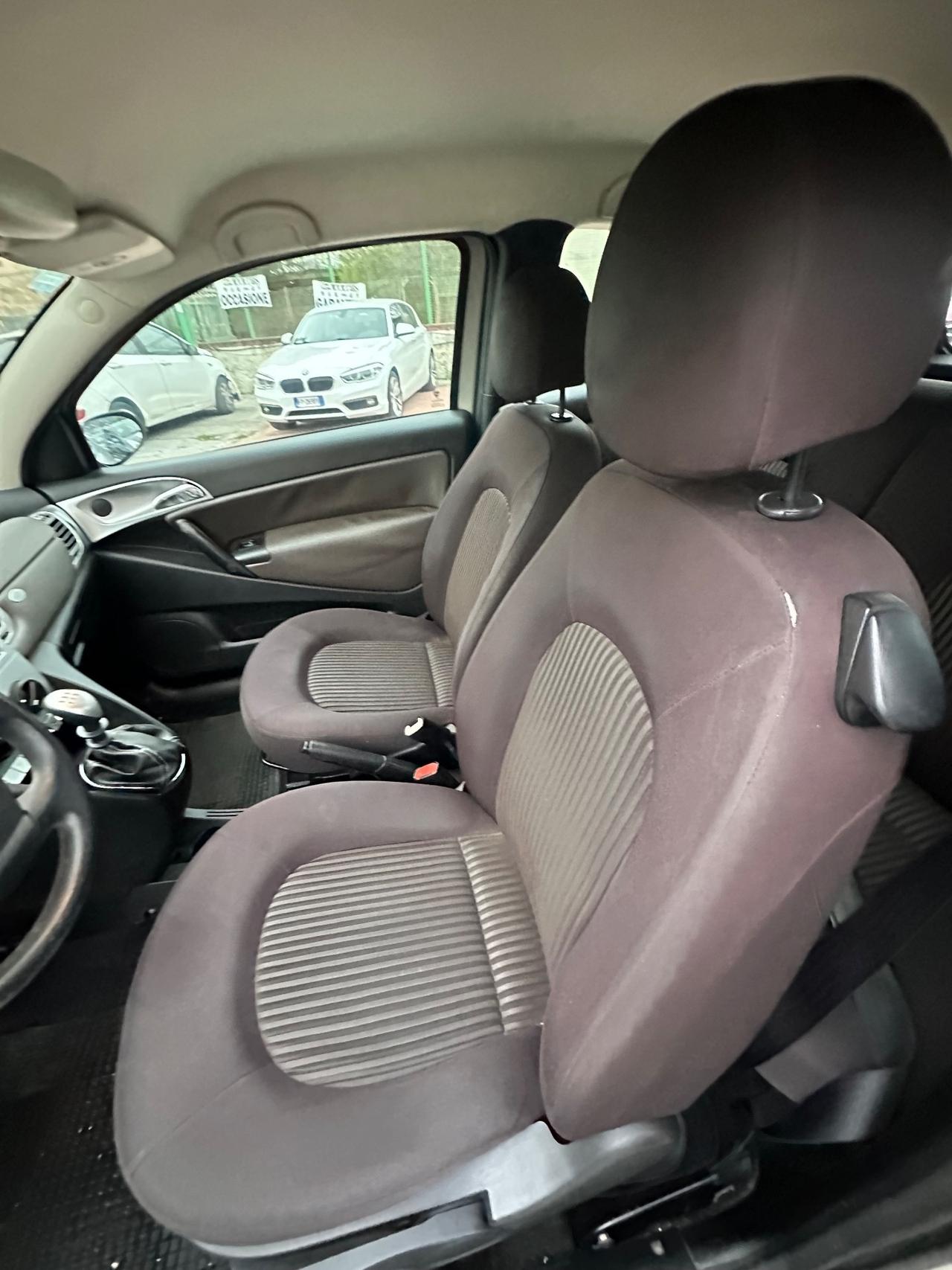 Lancia Ypsilon 1.4 Oro Ecochic GPL