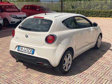 Alfa Romeo MiTo 1.3 JTDm-2 95 CV S&S Distinctive