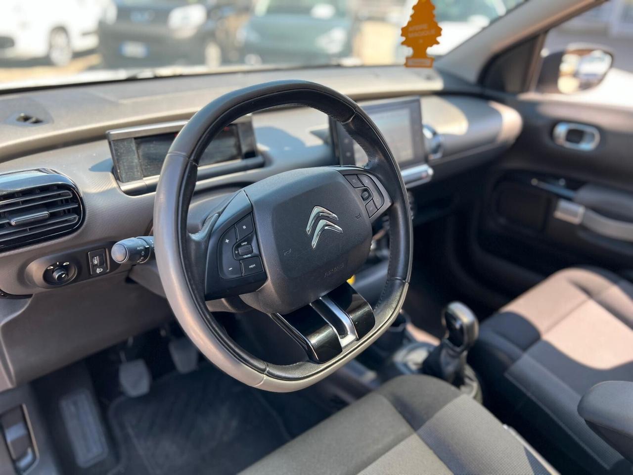 Citroen C4 Cactus PureTech 82 Shine