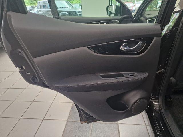 NISSAN Qashqai 1.6 dCi 4WD Acenta Premium