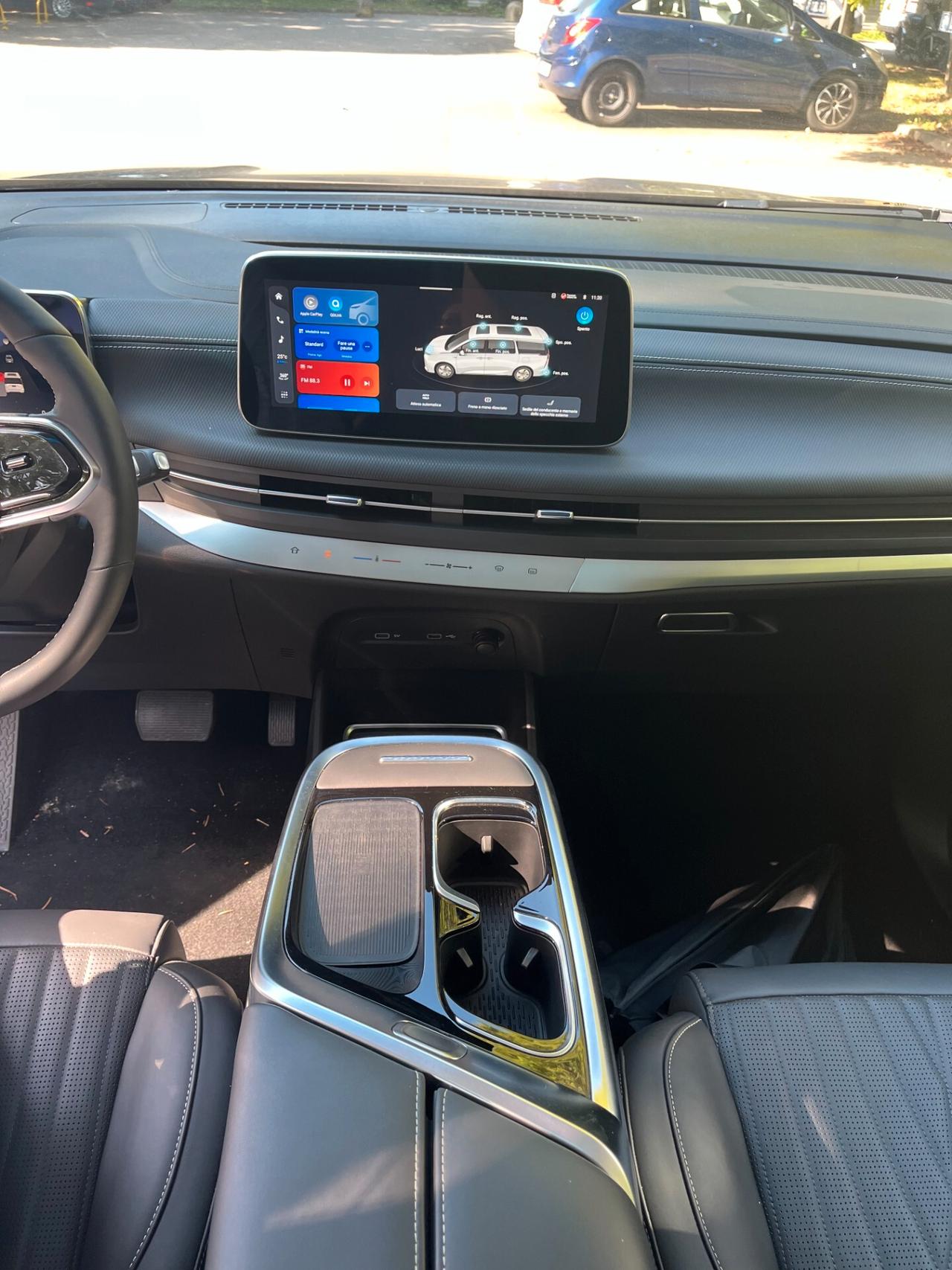 Maxus MIFA 9 Premium 90 kWh