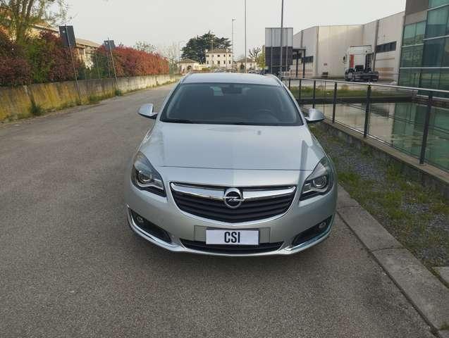 Opel INSIGNIA 1.6CDI 120 CV S.W. NAVI TELECAMERA €205