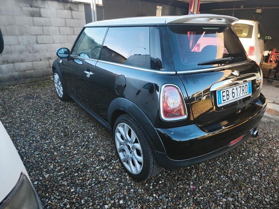 Mini 1.6 16V Cooper