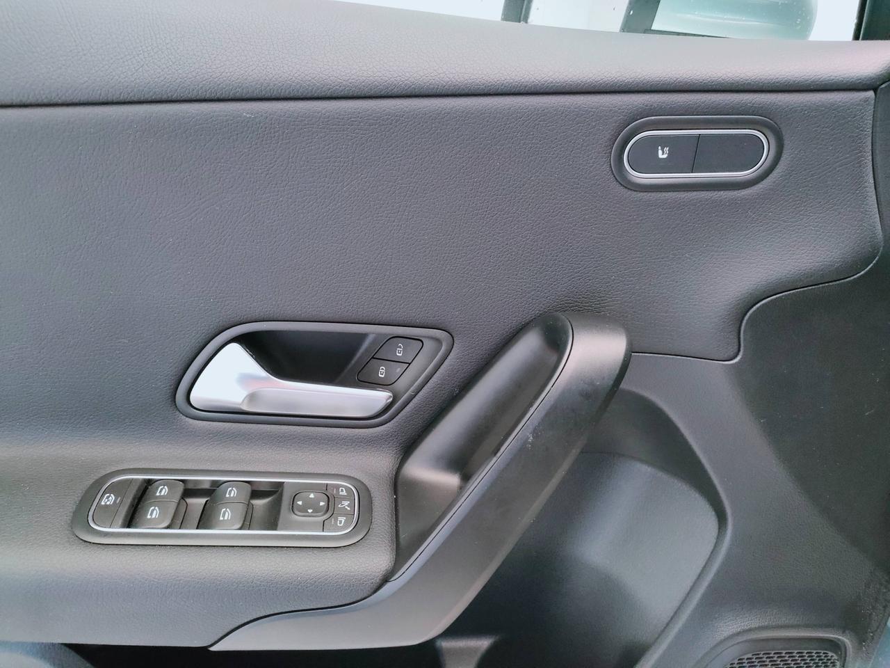 Mercedes-Benz Classe A - W177 2023 - A 180 d Advanced auto