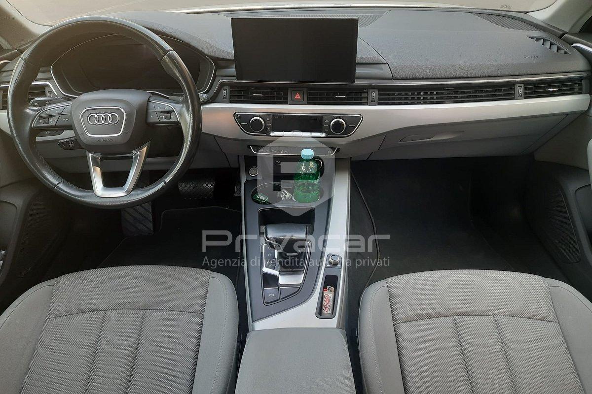 AUDI A4 30 TDI/136 CV S tronic Business Advanced
