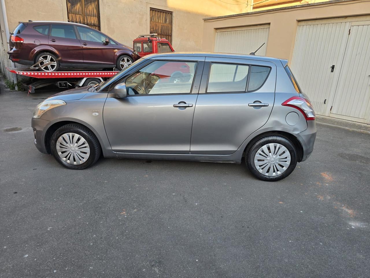 Suzuki Swift 1.3 DDiS 5 porte B-Cool Bi-Color