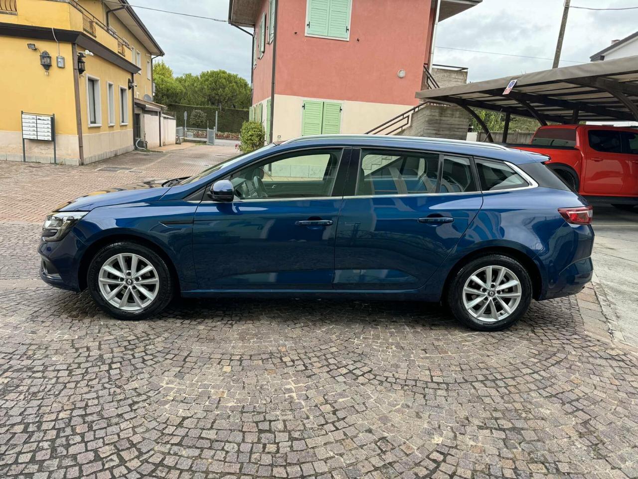 Renault Megane Mégane Sporter dCi 8V 110 CV EDC Energy Zen