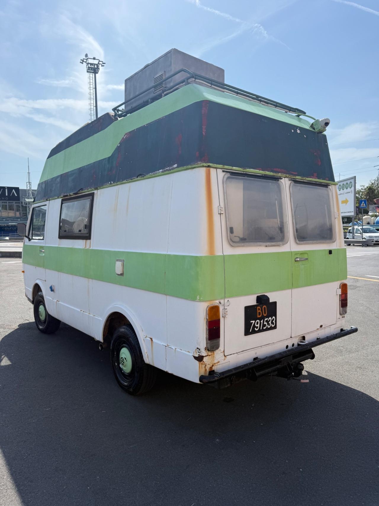 Volkswagen LT 28 Camper