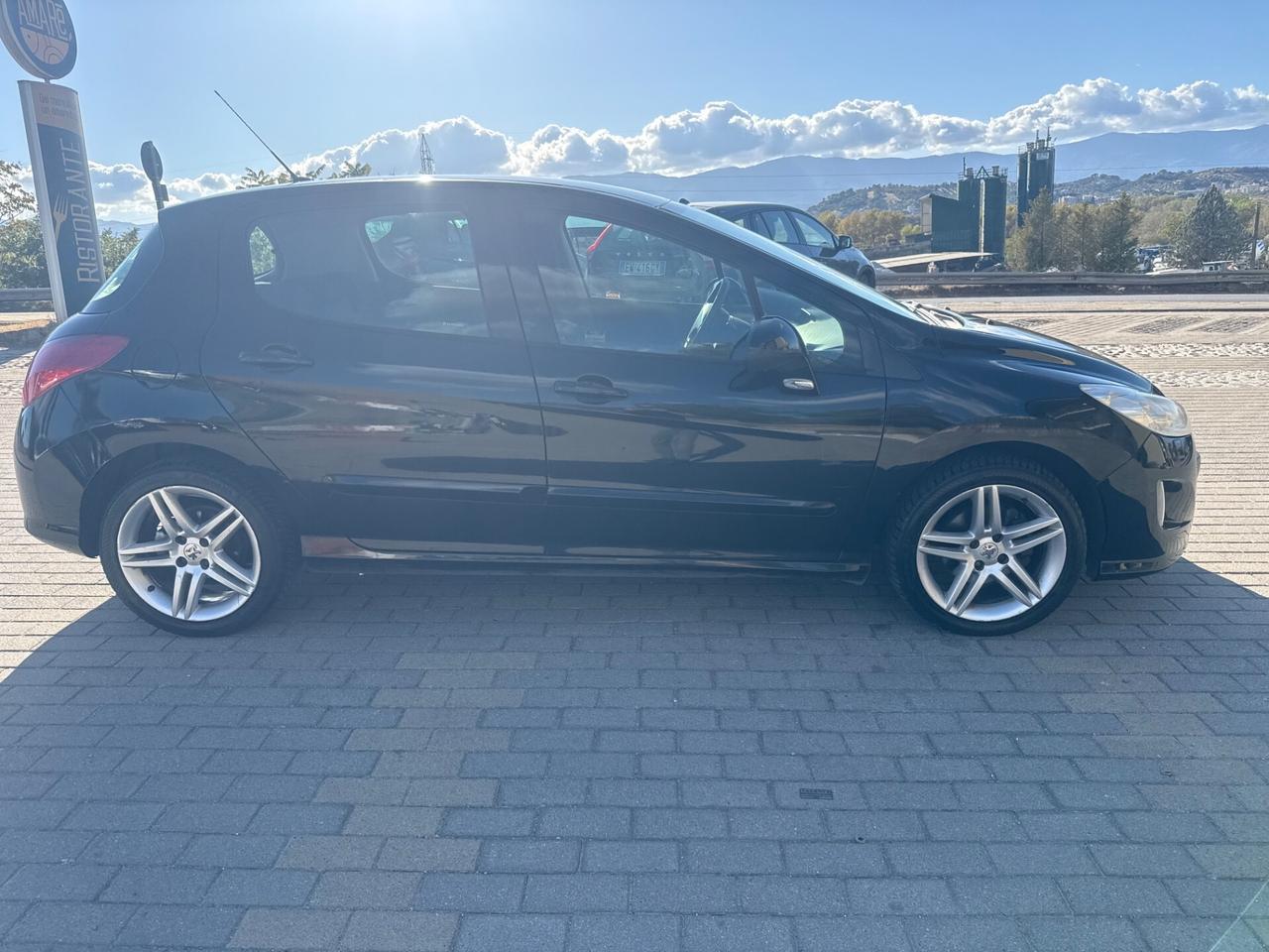 Peugeot 308 1.6 HDi 110cv